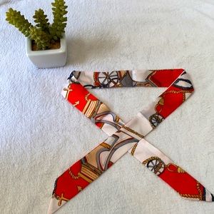 🆕NIP: Twilly Multipurpose Silk Scarf- Red/Navy/Tan